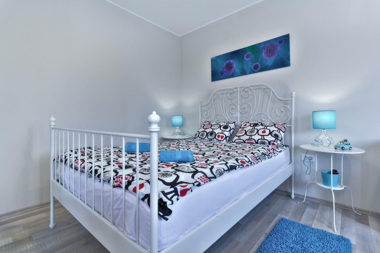 City Center Blue Dream Umag Buitenkant foto